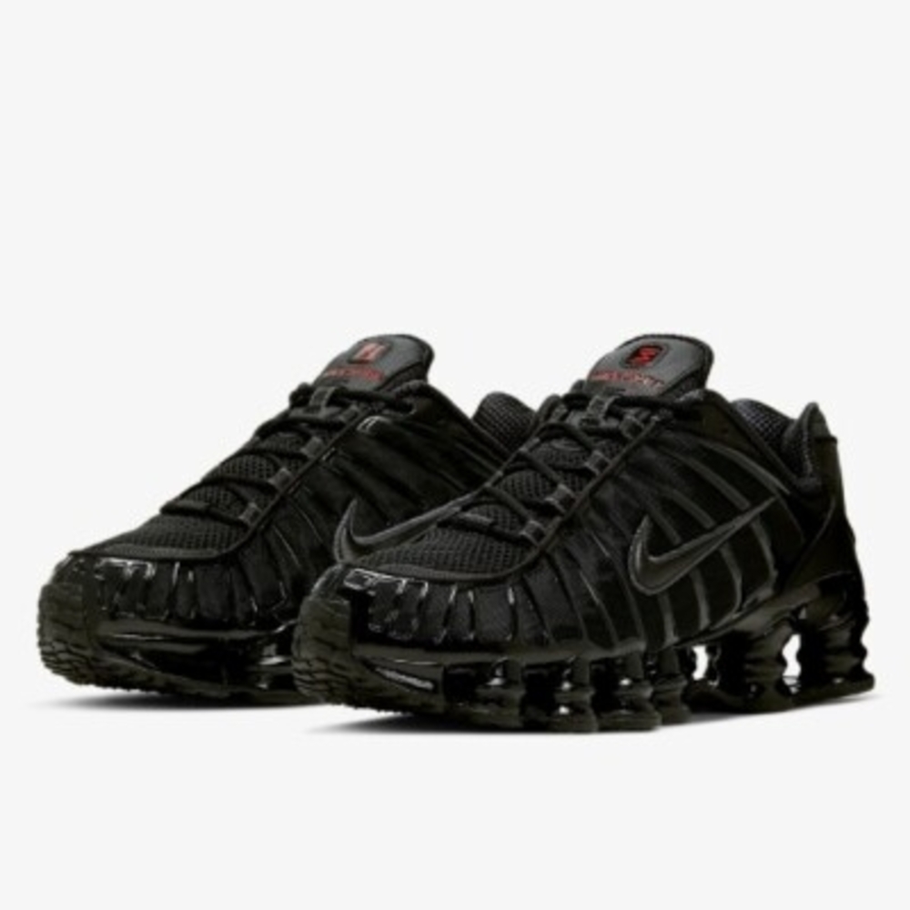 DOECHII EXCLUSIVE Nike Shox TL Black and Red Box